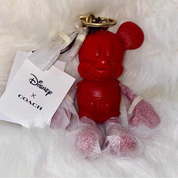 Coach ❤️ leather keychain New - Picture 2 of 10